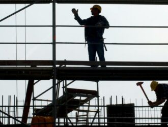 Migrantlarning pul o‘tkazmalarisiz O‘zbekistonda kambag‘allik 17 foizgacha oshishi mumkin – Jahon banki