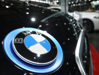 Alibaba va BMW birgalikda Xitoydagi avtomobillar uchun sun’iy intellekt ishlab chiqadi