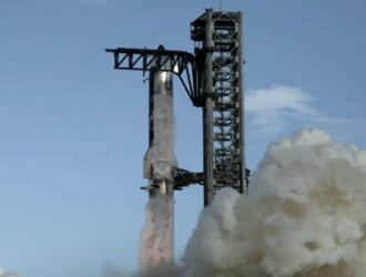 SpaceX’ning Starship kemasi 10-sinov parvozini muvaffaqiyatli amalga oshirdi