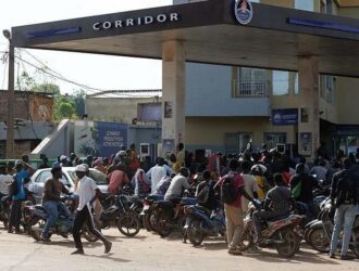 Malida maktab va universitetlar yonilg‘i tanqisligi sabab yopildi